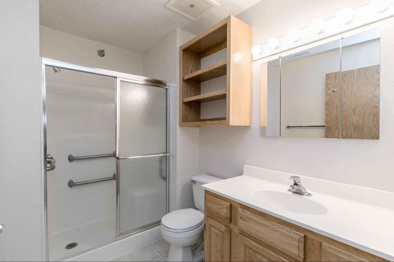 Sunrise Gardens Senior Living Apartments, 825 N Cotner Blvd, Lincoln